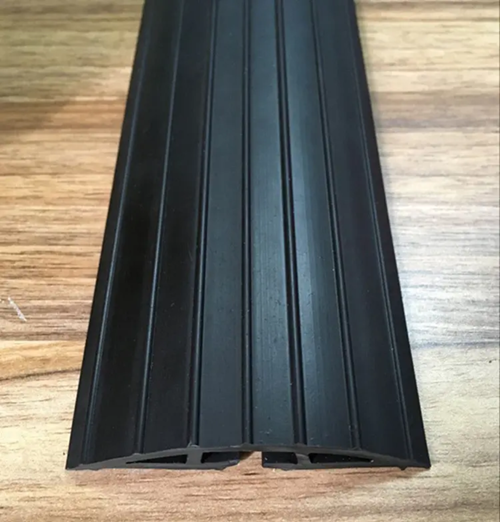 Flexible rubber cable cover 10 channel protector black 1 meter